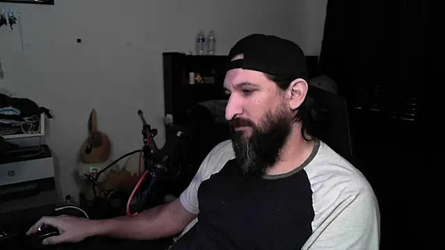 DevilPup75  online show from 05-15-26, 08:40