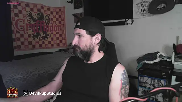 DevilPup75  online show from 02-12-26, 06:46