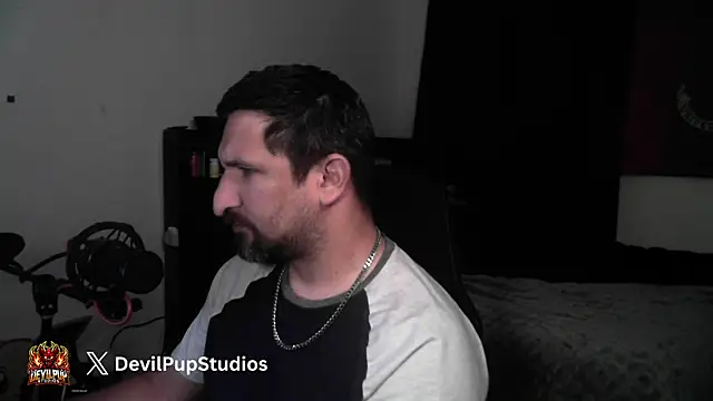 Snapshot of DevilPup75_ chatting on 07-07-26, 06:47 DevilPup75 online show from 07-07-26, 06:47