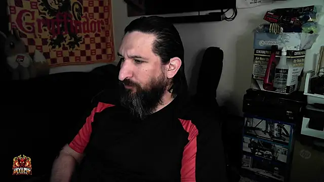 DevilPup75  online show from 04-18-26, 12:51