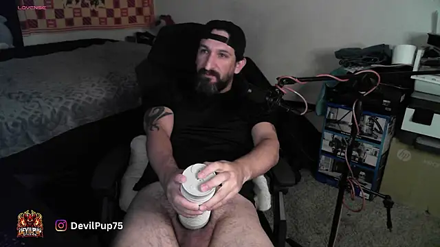 DevilPup75  online show from 02-02-26, 08:02