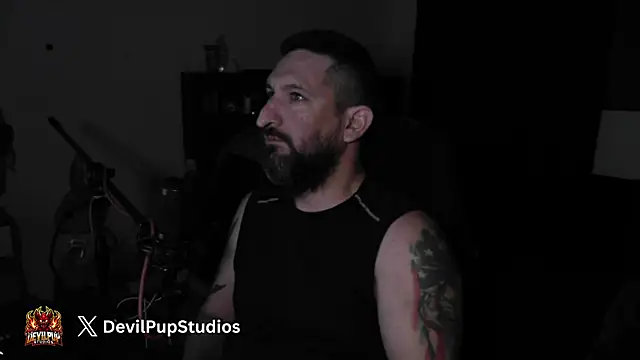 Snapshot of DevilPup75_ chatting on 06-04-26, 04:50 DevilPup75 online show from 06-04-26, 04:50