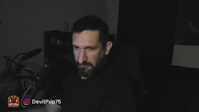 Snapshot of DevilPup75_ chatting on 06-16-26, 01:55 DevilPup75 online show from 06-16-26, 01:55