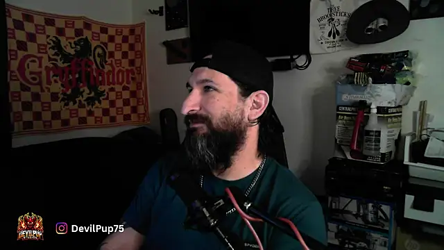 DevilPup75  online show from 04-08-26, 03:19