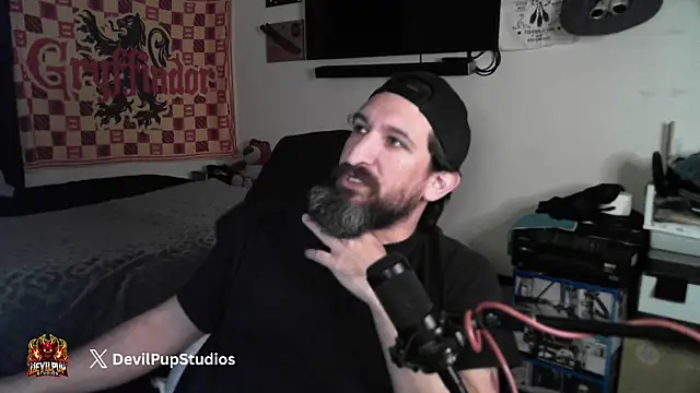 DevilPup75  online show from 02-08-26, 04:54