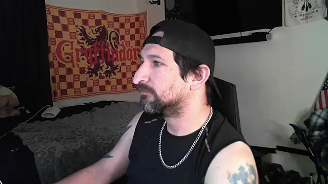 DevilPup75  online show from 10-11-25, 12:33