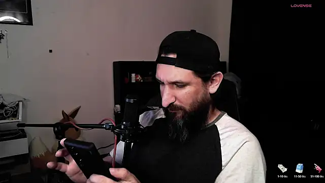 DevilPup75  online show from 05-05-26, 07:22