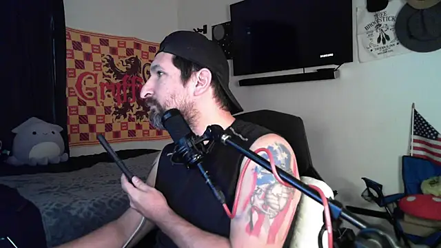 DevilPup75  online show from 09-12-25, 08:41