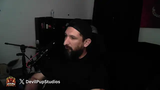 Snapshot of DevilPup75_ chatting on 06-27-26, 05:19 DevilPup75 online show from 06-27-26, 05:19