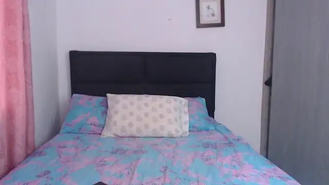 Snapshot of Tiiana chatting on 03-02-26, 04:58 Tiiana online show from 03-02-26, 04:58