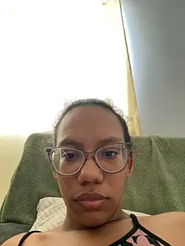 Valen1800 online show from 10-24-25, 08:08