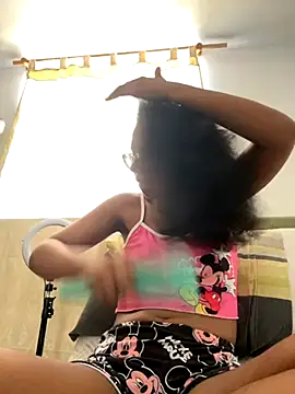 Valen1800 online show from 10-28-25, 07:13