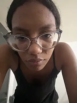 Valen1800 online show from 02-27-26, 02:45