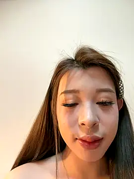 tuanzi125216 online show from 11-15-25, 03:16