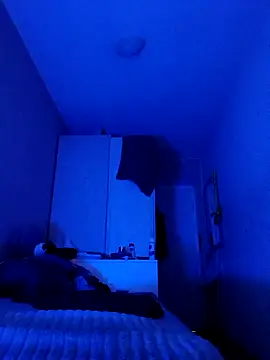 Thoma9034 online show from 10-18-25, 12:34