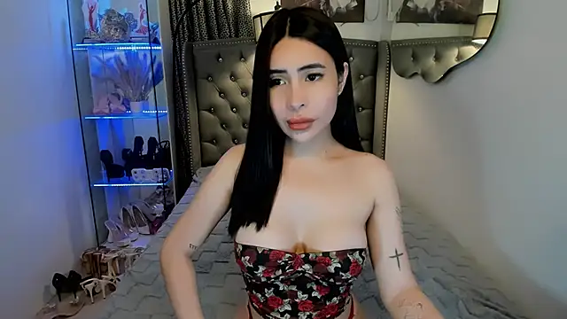 Claudia empress online show from 12-03-25, 05:56