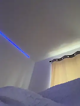 naughtybella05 online show from 11-23-25, 08:46