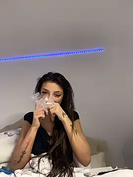 naughtybella05 online show from 11-22-25, 08:18