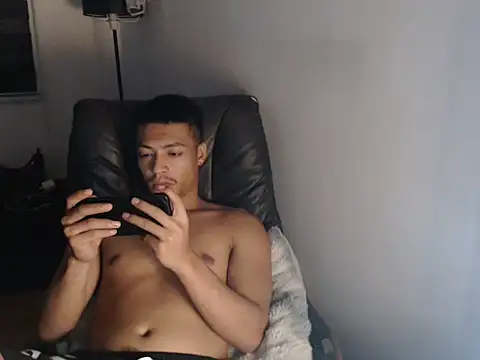 Asian gregor online show from 05-29-26, 08:37