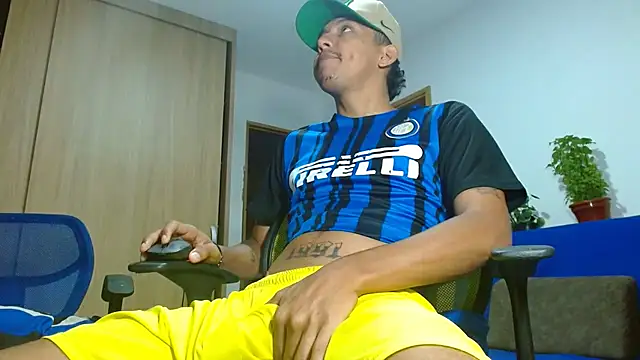 skinny23cm online show from 09-16-25, 10:27