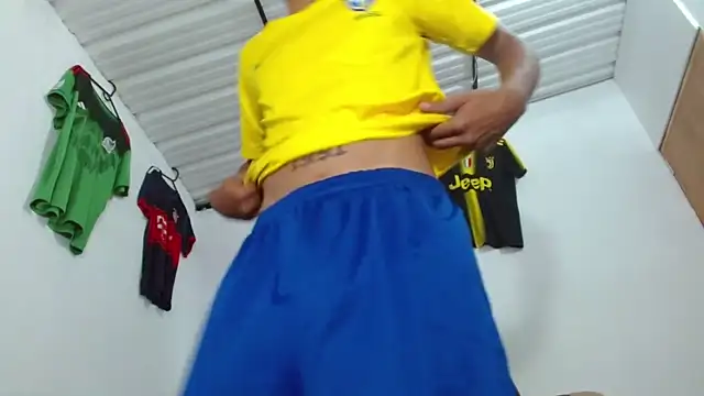 skinny23cm online show from 02-21-26, 03:36