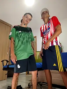 skinny23cm online show from 09-19-25, 08:57