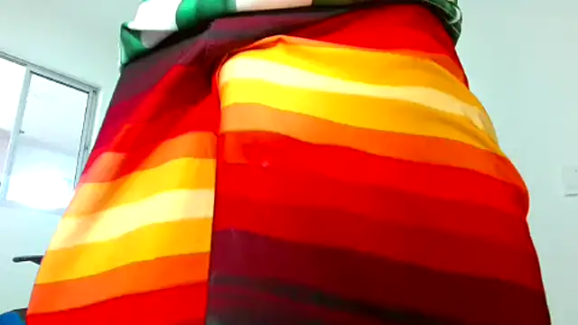 skinny23cm online show from 03-01-25, 04:00