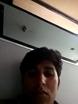 Snapshot of HarryChoudhary21 chatting on 10-03-25, 05:36 HarryChoudhary21 online show from 10-03-25, 05:36