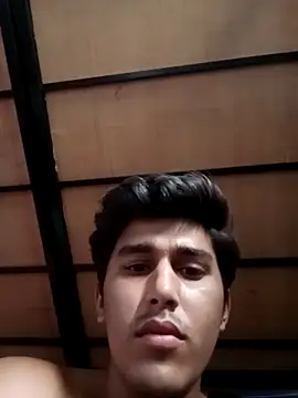 Snapshot of HarryChoudhary21 chatting on 10-10-25, 12:39 HarryChoudhary21 online show from 10-10-25, 12:39