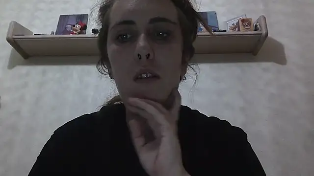 laxinna123 online show from 10-09-25, 08:59