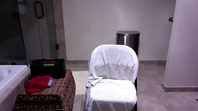 DERTYLAY online show from 04-03-26, 07:31