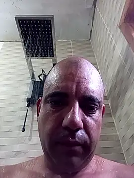 Viniciusnasuavagina online show from 11-18-25, 09:07