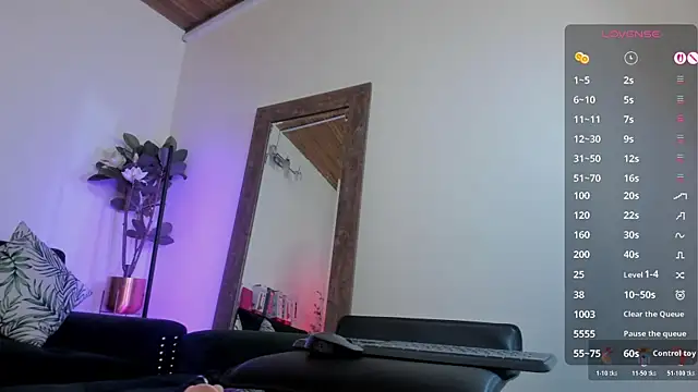 tyler jones  online show from 12-18-25, 05:12