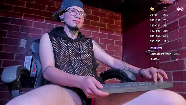 tyler jones  online show from 05-03-26, 05:56