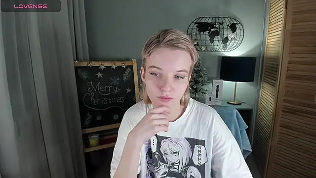 Madelaineses online show from 12-21-25, 08:49