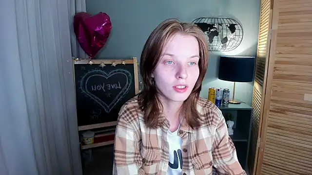 Madelaineses online show from 10-04-25, 02:29
