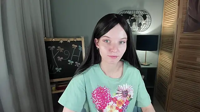 Madelaineses online show from 11-30-25, 08:37