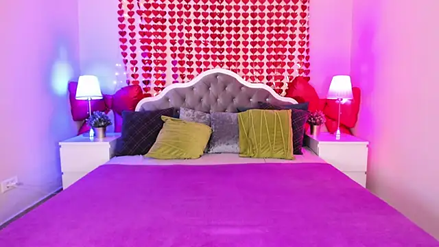 Madelaineses online show from 02-18-26, 09:06