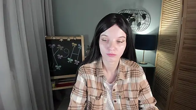 Madelaineses online show from 11-25-25, 09:42