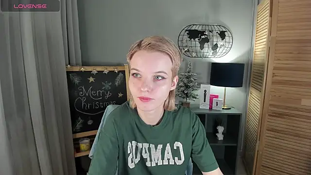 Madelaineses online show from 12-23-25, 08:46