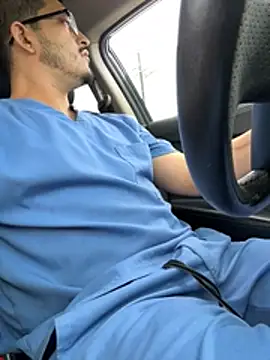 Dwizzlerperizzlee online show from 04-13-26, 04:44