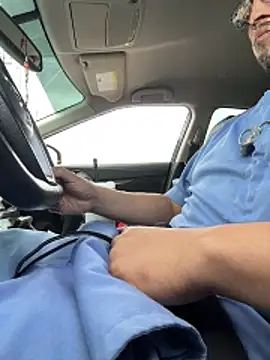 Dwizzlerperizzlee online show from 04-17-26, 04:43