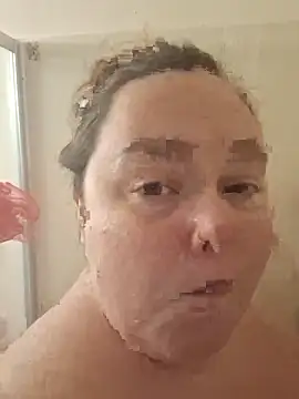 50-shades-of-JADE online show from 02-20-26, 08:55