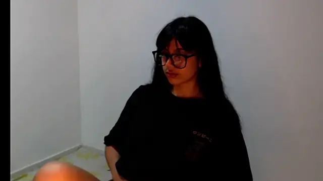 Snapshot of meganmiauu chatting on 06-21-26, 12:22 meganmiauu online show from 06-21-26, 12:22