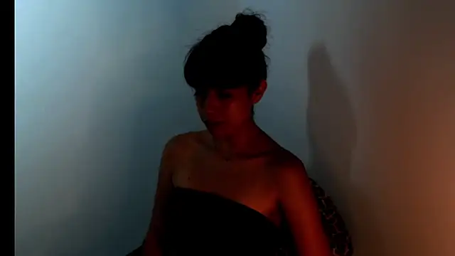 Snapshot of meganmiauu chatting on 07-09-26, 09:32 meganmiauu online show from 07-09-26, 09:32