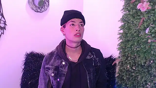 OzorioDany online show from 09-09-25, 04:33