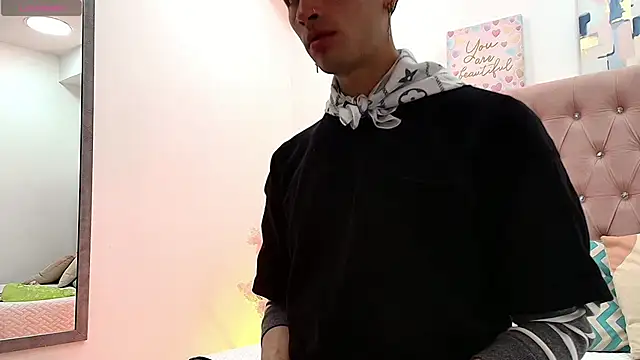 OzorioDany online show from 12-02-25, 03:19