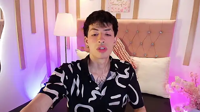 OzorioDany online show from 03-16-26, 05:44