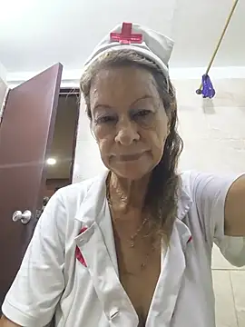 Snapshot of MaryeLunna chatting on 06-20-26, 12:04 MaryeLunna online show from 06-20-26, 12:04