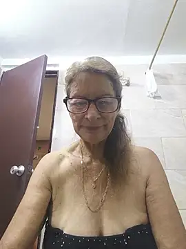 Snapshot of MaryeLunna chatting on 06-29-26, 11:21 MaryeLunna online show from 06-29-26, 11:21